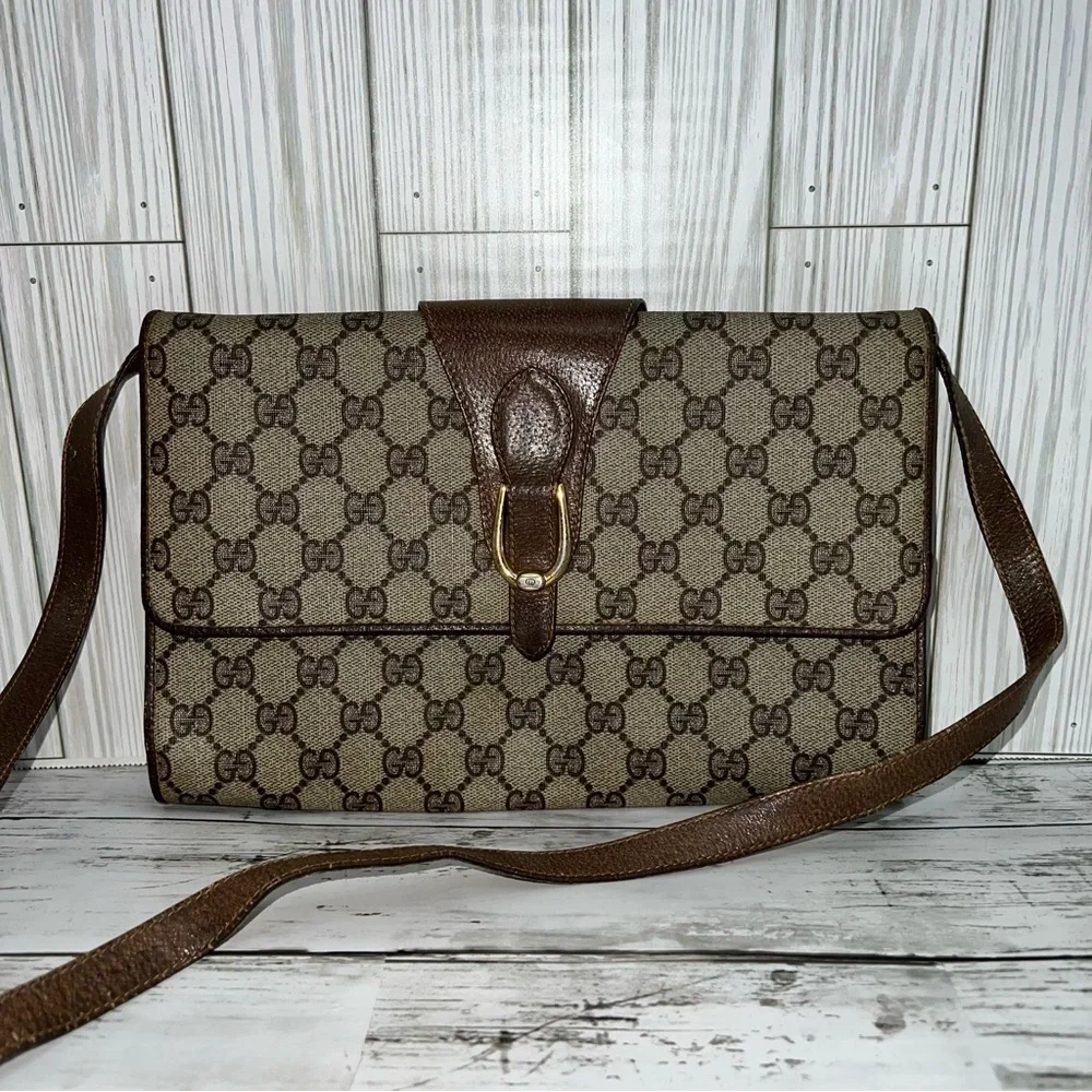Gucci Vintage GG Monogram Canvas Crossbody Clutch Bag Brown Leather Trim - Picture 3 of 16